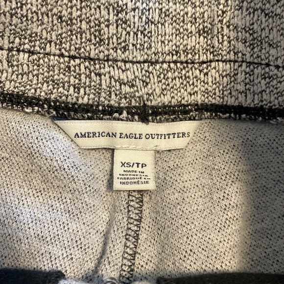 Grey sweats - Picture 3 of 3